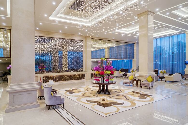 Hotel Vinpearl Condotel Riverfront Danang