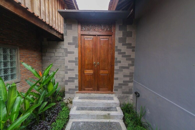 Bed & Breakfast Sari Bamboo Bungalows