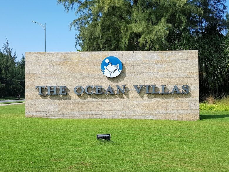 Villa Ocean Resort 4 Bedrooms Danang Living
