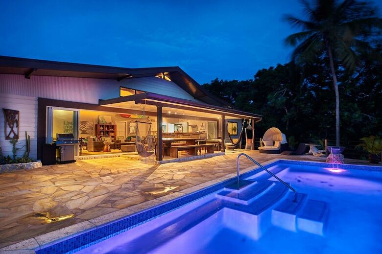 Eagle's Base Villa & Cottage