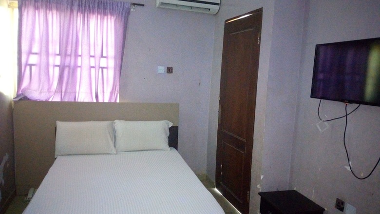 O'nice Hotel And Suites Limited