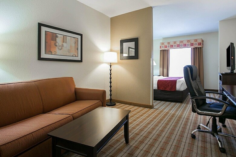Hotel Comfort Suites Augusta Riverwatch