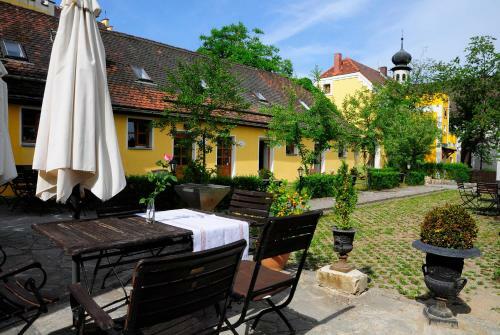 Hotel Schlossresidenz Heitzenhofen