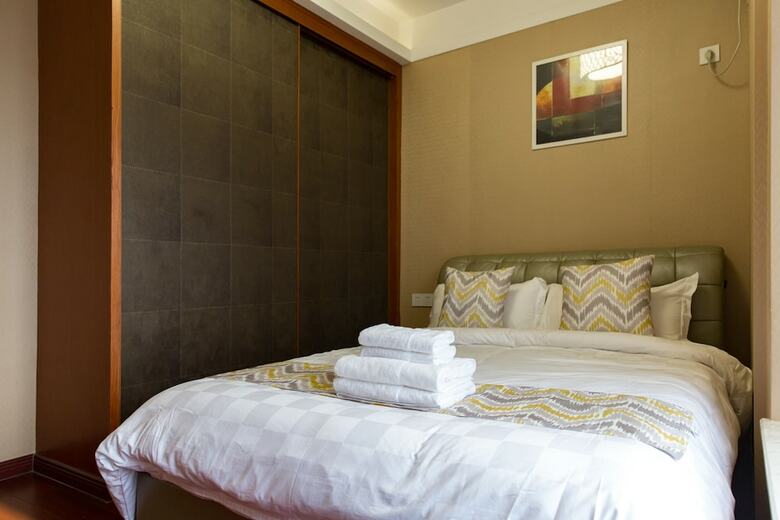 Apartamentos Zhongshan Perth Hotel