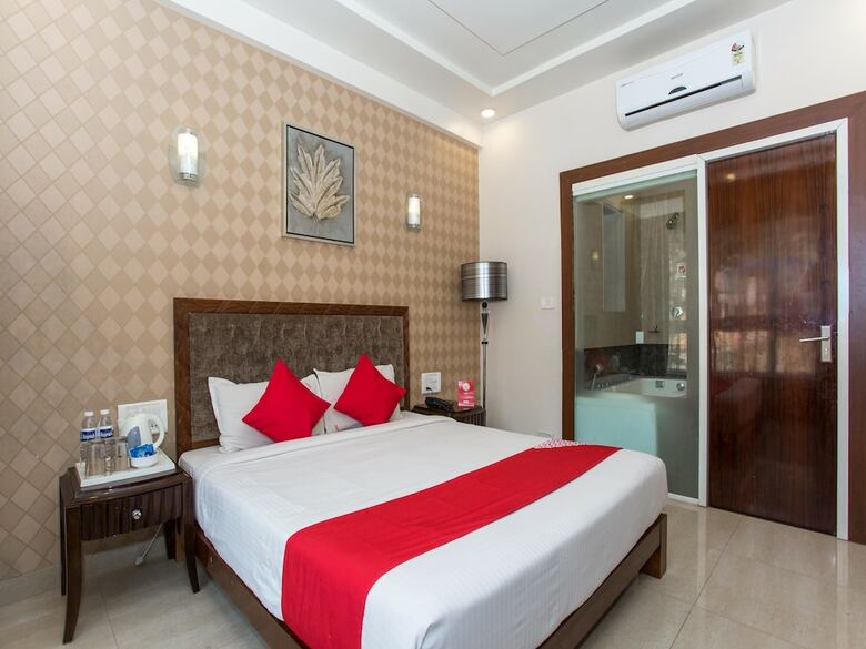 Oyo 2377 Hotel Residency