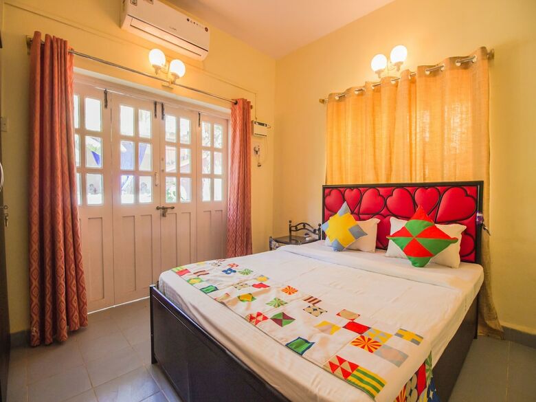 Hotel Oyo 12198 Home 2bhk Calangute Beach