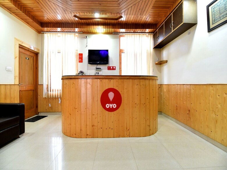 Hotel Oyo 13267 Hillside Valley