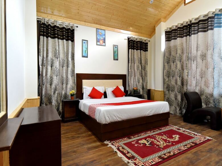 Hotel Oyo 13267 Hillside Valley