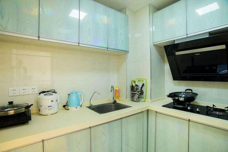 Xin Wo Hotel Apartment Railway Station