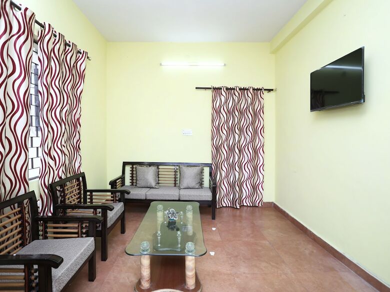 Apartamentos Oyo 12487 Home Elegant 2bhk Clock Tower