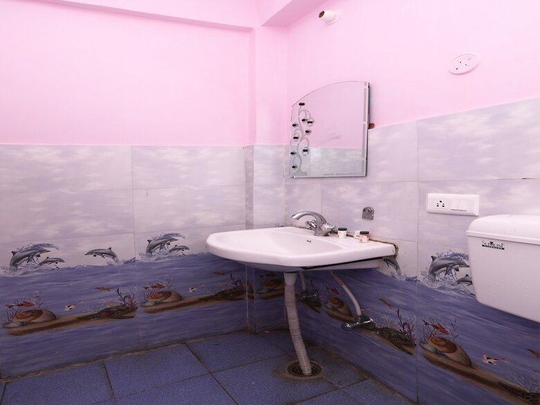 Hotel Oyo 13171 Home Exotic Studios Kempty Fall