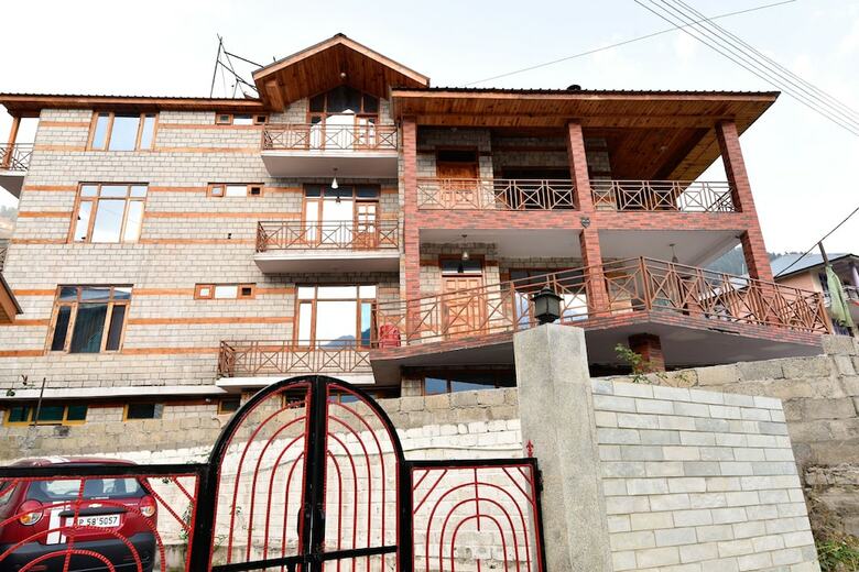 Apartamentos Oyo 13405 Home Snow View Hampta Pass