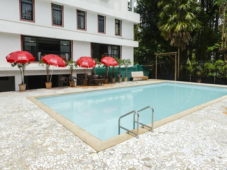 Oyo 878 Hotel Sunkissed Plaza