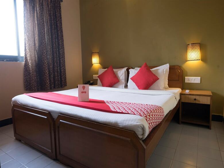 Oyo 878 Hotel Sunkissed Plaza