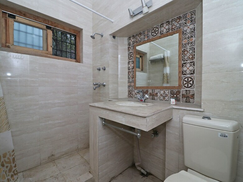 Oyo 13248 Home 2bhk Sherwood Ayarpatta