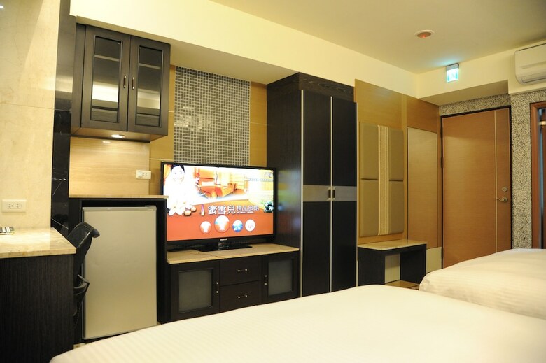 Michelle Hotel