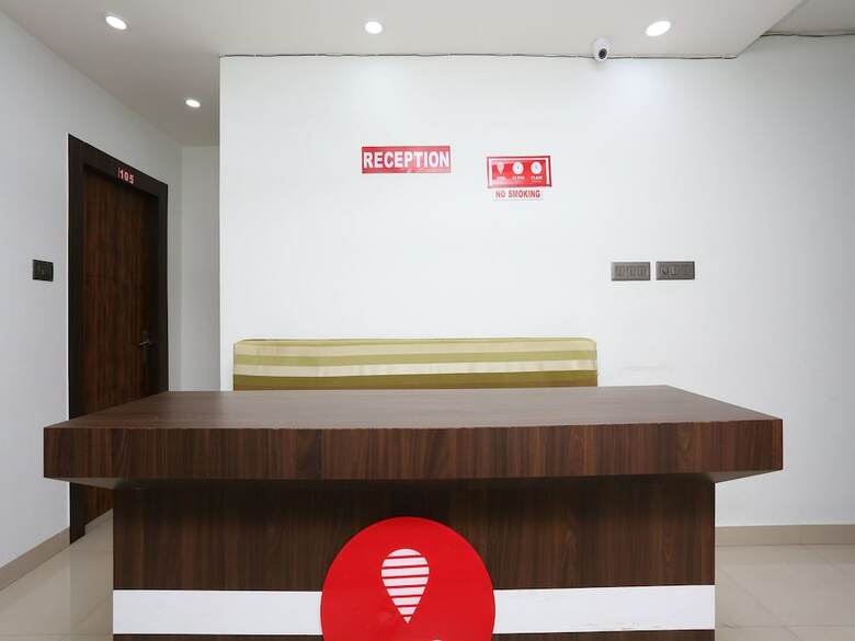 Hotel Oyo 13265 Aashray Guest House