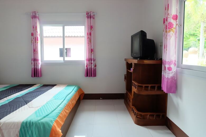 Hotel Baan Klang Nam Resort