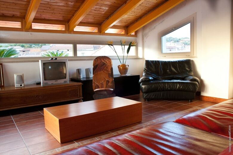 Bed & Breakfast La Casa Sui Tetti Da Pina