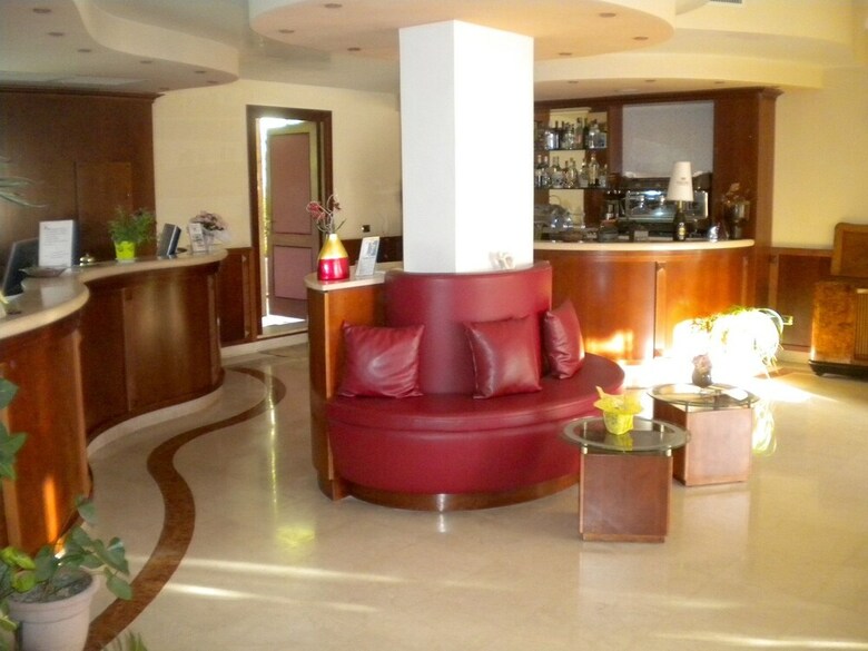 Belvedere Club Hotel