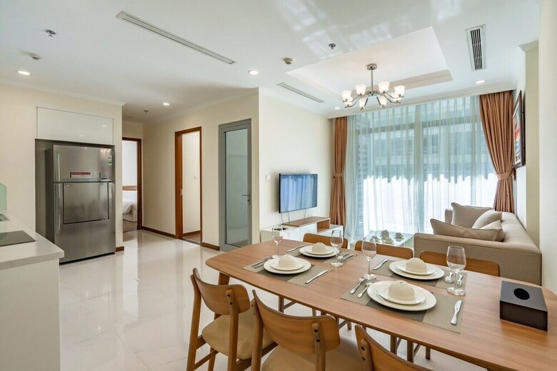 Luxury Apartment In Vinhomes