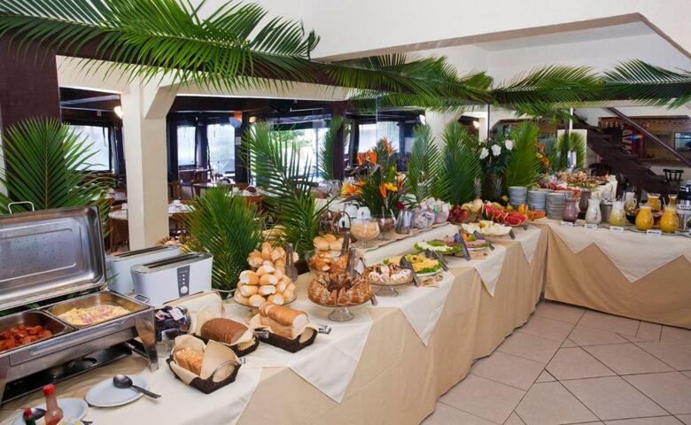 La Boheme Hotel & Apart Hotel