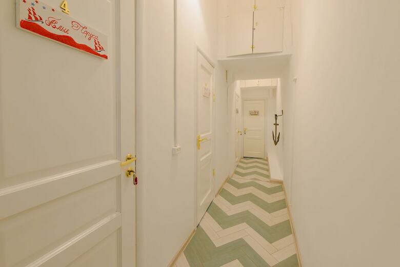 Sokroma Alye Parusa Aparts