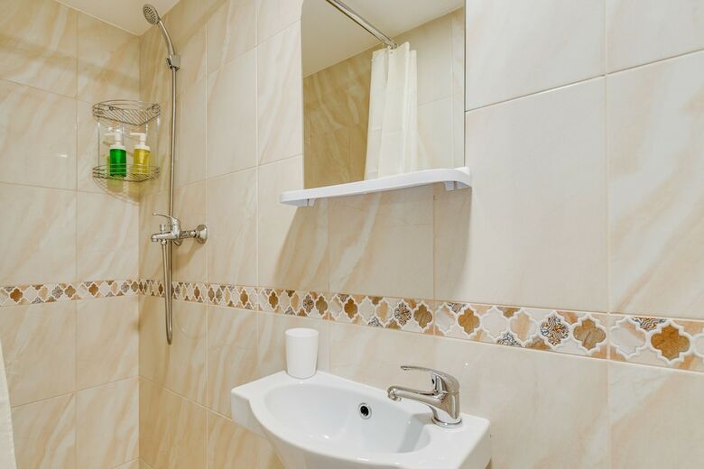 Sokroma Aristocrat Home Aparts