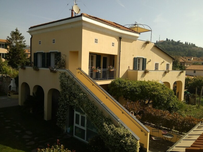 Apartamentos Nel Giardino Di Renzo