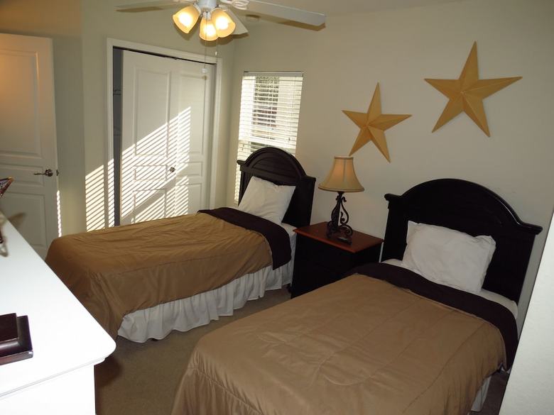Kissimmee Area Deluxe Homes By Svv