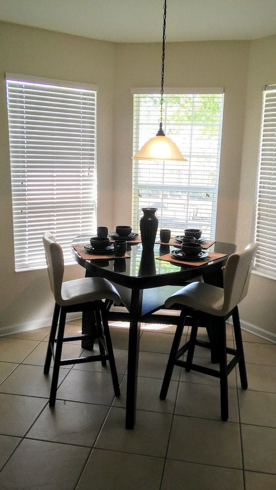 Kissimmee Area Deluxe Homes By Svv