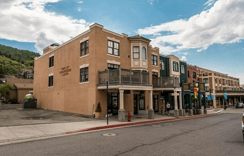 Abode On Lower Main