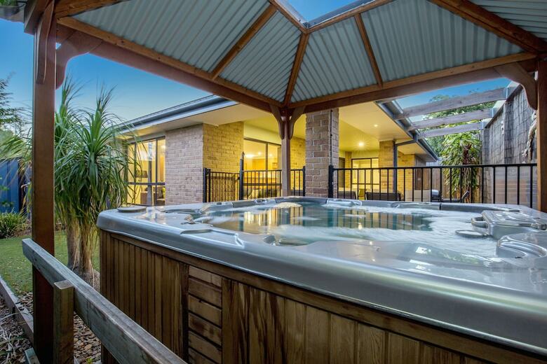 Anaheim Holiday Houses