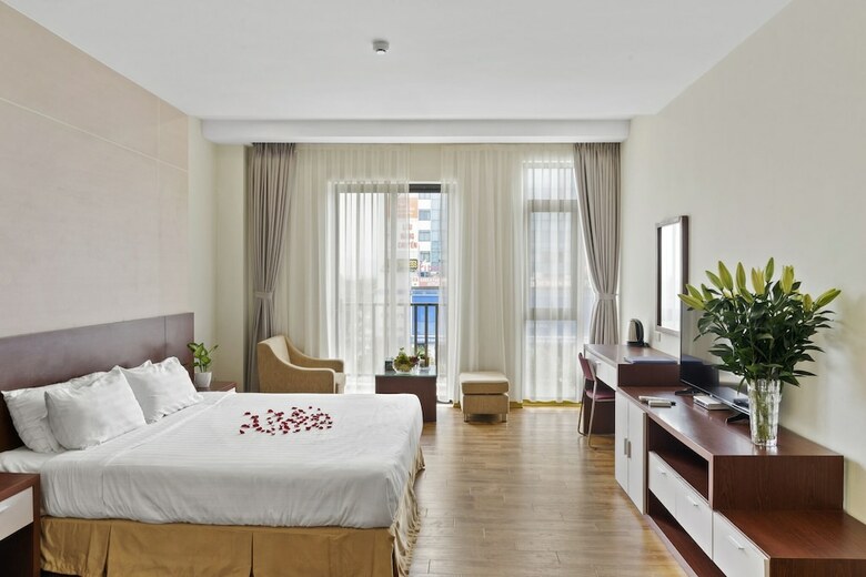 Hello Hotel