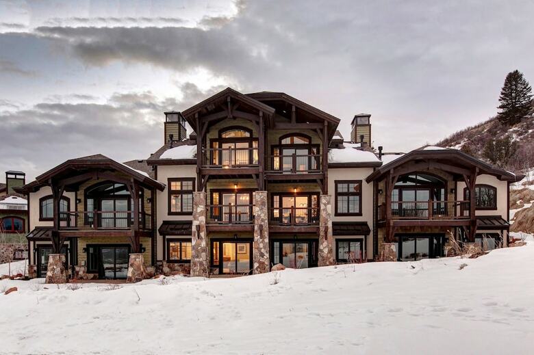 Abode At Fairway Springs