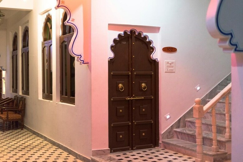 Hotel Bonjour Paradise Resort