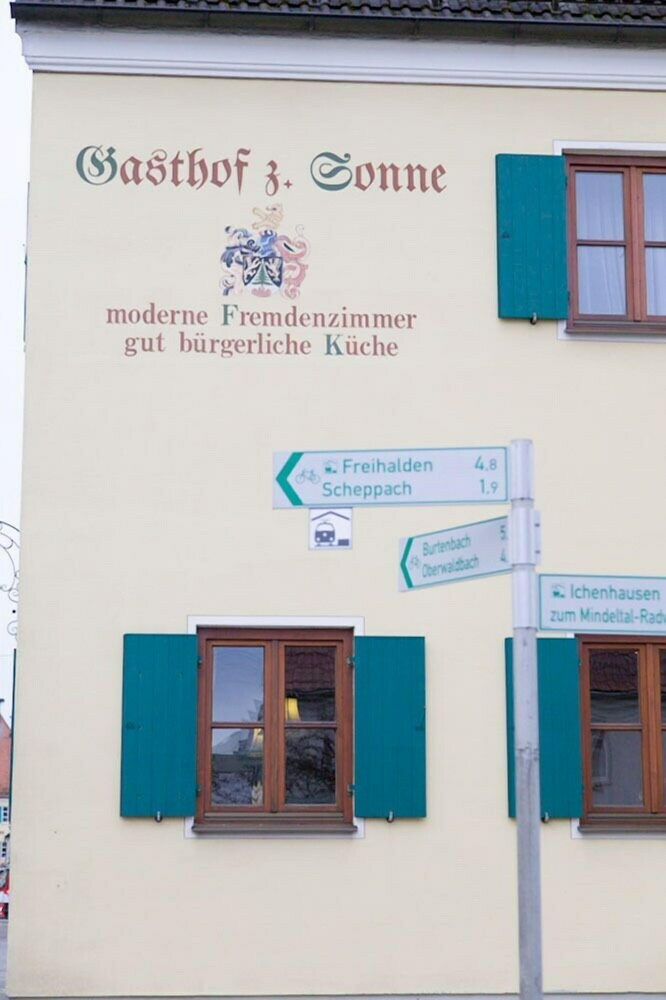 Hostal Gasthof Zur Sonne