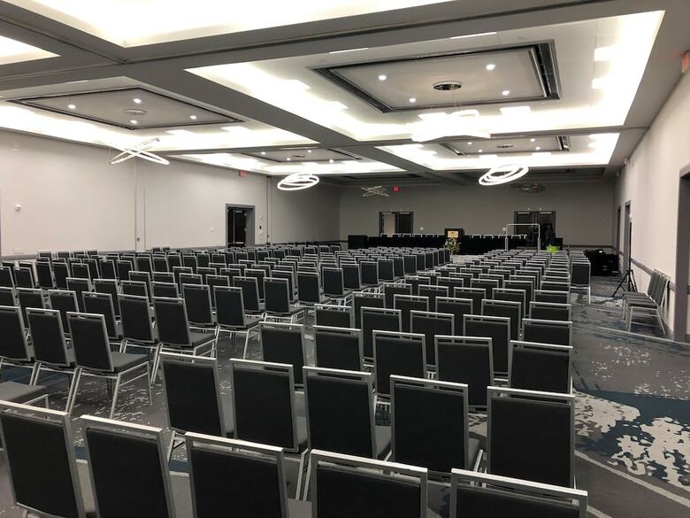 Hotel Doubletree Suites By Hilton Htl & Conf Cntr Downers Grove