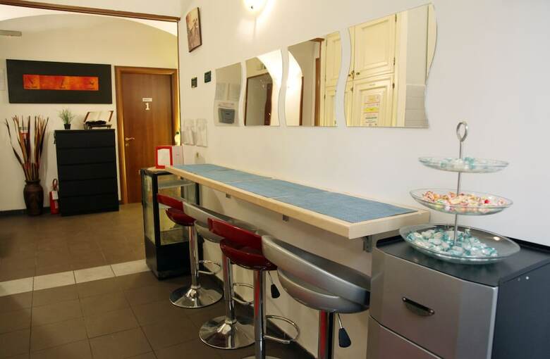 Hotel B&B Carlo Felice