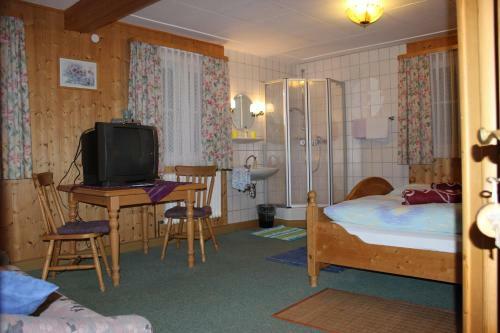 Hostal Gasthof Roth