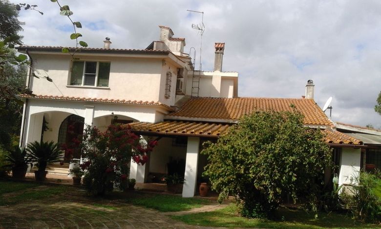 Agroturismo Poderi Di Tragliatella Farmhouse