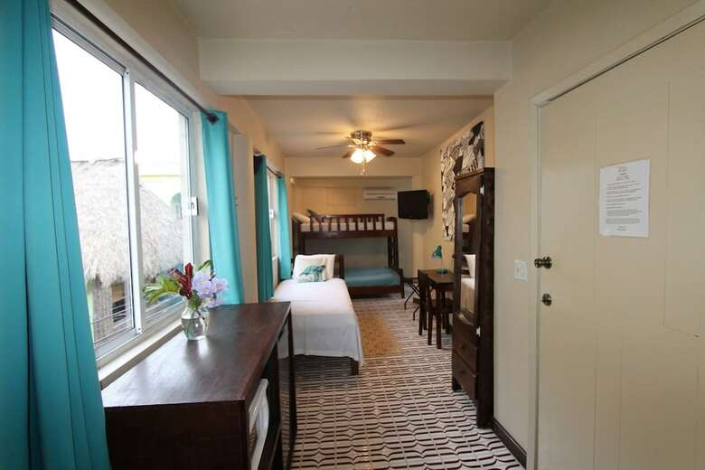 Parham Plaza Hotel