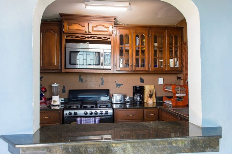Modern Bilton Apartment