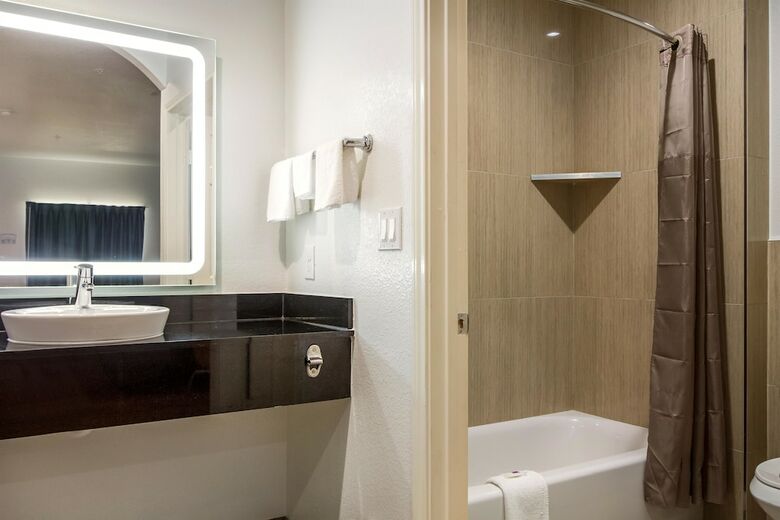 Motel 6 Houston, Tx - North