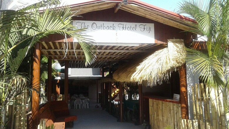 Hostal Outback Hotel Fiji