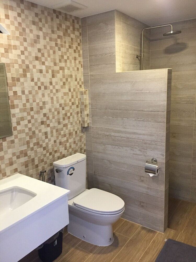 Hotel @aonang Guesthouse