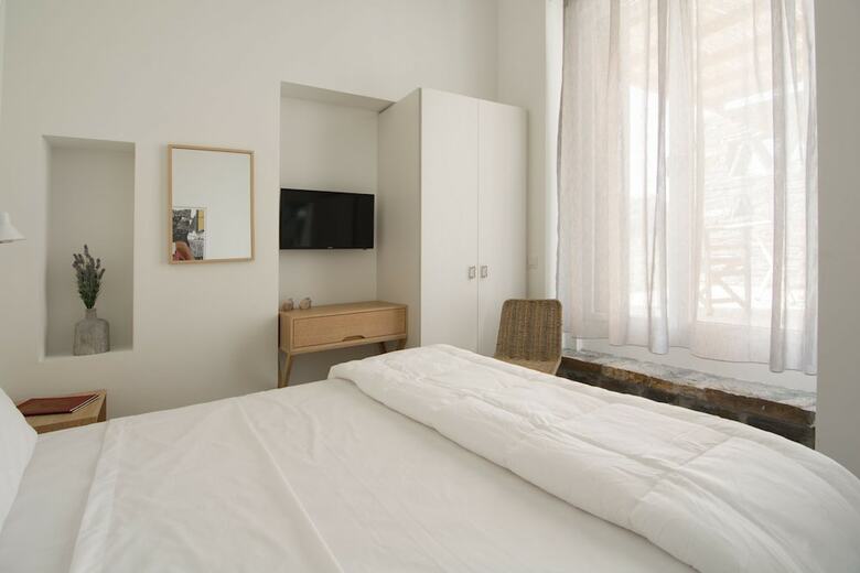Apartamentos Vourkari Village