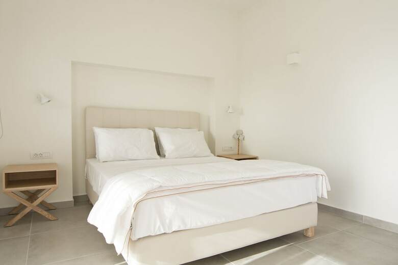 Apartamentos Vourkari Village