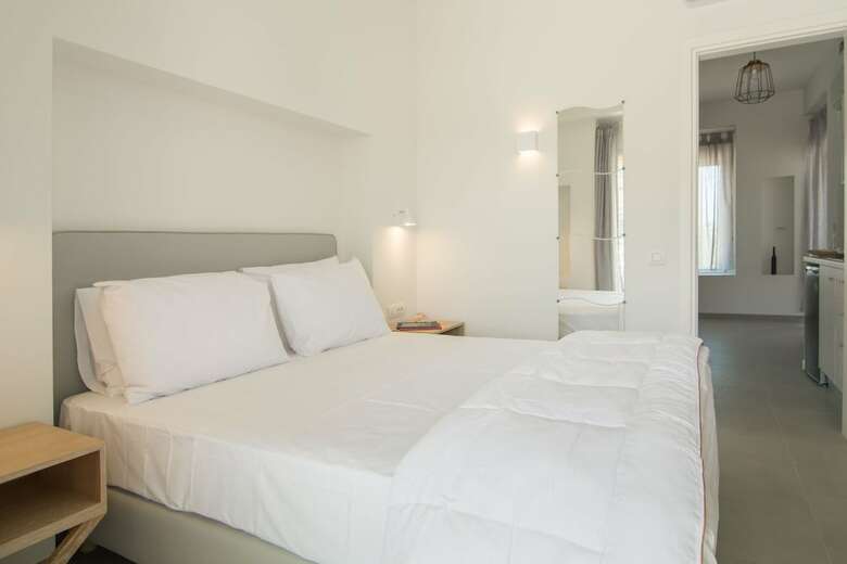 Apartamentos Vourkari Village