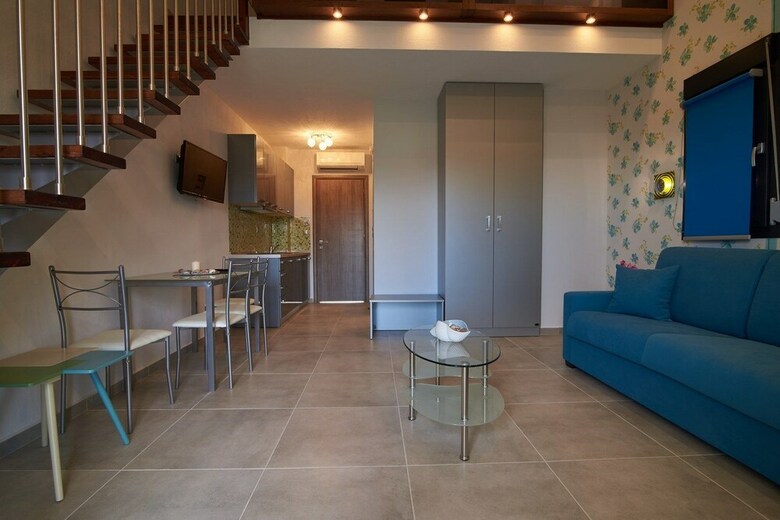 Hotel Grey House Apartments